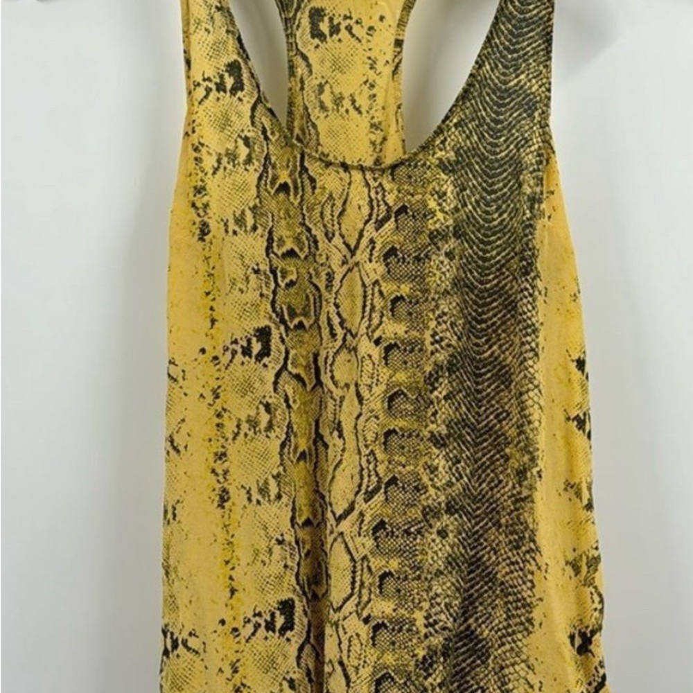 Jolie Yellow Black Artistic Backless Tank Top